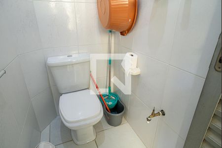 Casa à venda com 450m², 3 quartos e 4 vagasBanheiro de Serviço