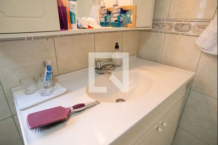 Casa à venda com 450m², 3 quartos e 4 vagasBanheiro