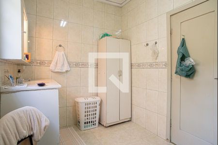 Casa à venda com 450m², 3 quartos e 4 vagasBanheiro