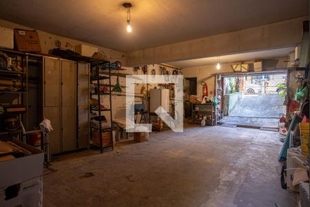 Casa à venda com 450m², 3 quartos e 4 vagasGaragem