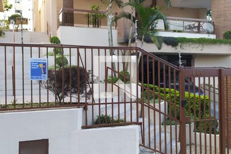 Apartamento à venda com 76m², 3 quartos e 3 vagasFachada