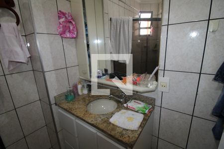 Apartamento à venda com 76m², 3 quartos e 3 vagasBanheiro 2