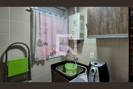 Apartamento para alugar com 90m², 2 quartos e 1 vaga Apartamento para alugar com 90m², 2 quartos e 1 vagaCozinha e Área de Serviço