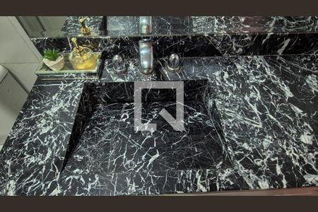 Apartamento para alugar com 90m², 2 quartos e 1 vaga Apartamento para alugar com 90m², 2 quartos e 1 vagaBanheiro da Suíte 1