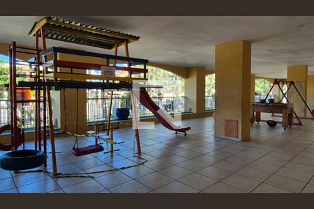 Apartamento para alugar com 90m², 2 quartos e 1 vaga Apartamento para alugar com 90m², 2 quartos e 1 vagaÁrea comum - Playground