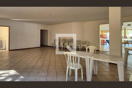 Apartamento para alugar com 90m², 2 quartos e 1 vaga Apartamento para alugar com 90m², 2 quartos e 1 vagaÁrea comum - Salão de festas