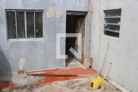 Casa à venda com 180m², 2 quartos e 2 vagasÁrea de Serviço