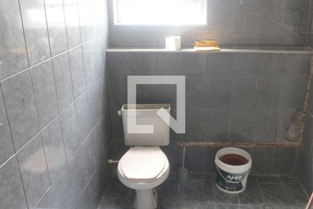 Casa à venda com 180m², 2 quartos e 2 vagas Casa à venda com 180m², 2 quartos e 2 vagasBanheiro 1