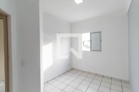 Quarto 1 de apartamento para alugar com 2 quartos, 40m² em Vila Laís, São Paulo