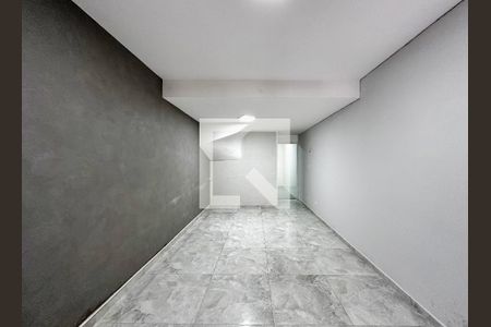 Sala de casa para alugar com 2 quartos, 75m² em Vila Socorro, São Paulo
