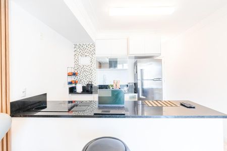 Sala / Cozinha de apartamento à venda com 1 quarto, 37m² em Vila Gomes Cardim, São Paulo