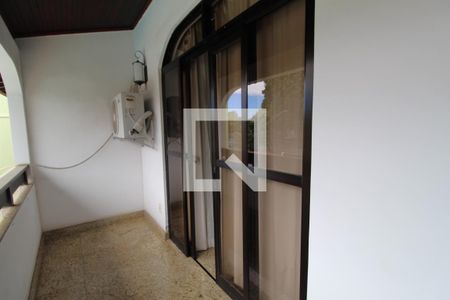 Casa à venda com 350m², 3 quartos e 3 vagasVaranda da suíte 1
