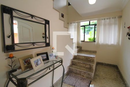 Hall de casa à venda com 3 quartos, 350m² em Anil, Rio de Janeiro