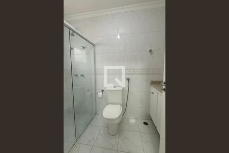 Casa de condomínio à venda com 400m², 4 quartos e 4 vagasBanheiro da Suíte 4