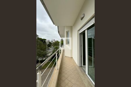 Casa de condomínio à venda com 400m², 4 quartos e 4 vagassacada da Suíte 2