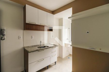 Sala e Cozinha de apartamento para alugar com 2 quartos, 30m² em Guaiaúna, São Paulo