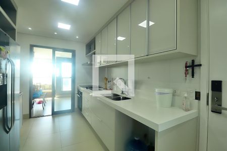 Apartamento à venda com 153m², 3 quartos e 3 vagasCozinha