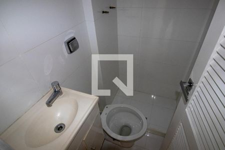 Apartamento à venda com 178m², 4 quartos e 1 vagaBanheiro de serviço