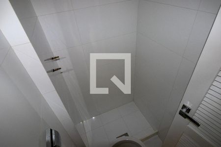 Apartamento à venda com 178m², 4 quartos e 1 vagaBanheiro de serviço