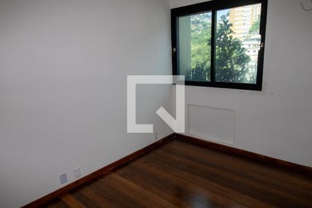 Apartamento à venda com 178m², 4 quartos e 1 vagaQuarto 4