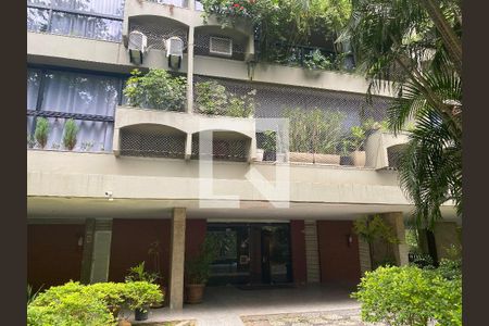 Apartamento à venda com 178m², 4 quartos e 1 vagaFachada