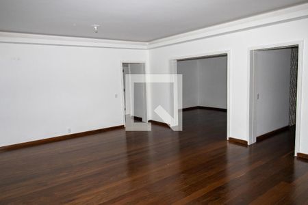 Apartamento à venda com 178m², 4 quartos e 1 vagaSala