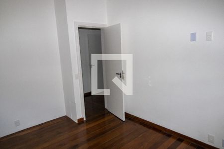 Apartamento à venda com 178m², 4 quartos e 1 vagaQuarto 3