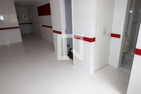 Apartamento à venda com 178m², 4 quartos e 1 vagaÁrea de Serviço