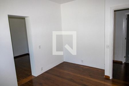 Apartamento à venda com 178m², 4 quartos e 1 vagaQuarto 3