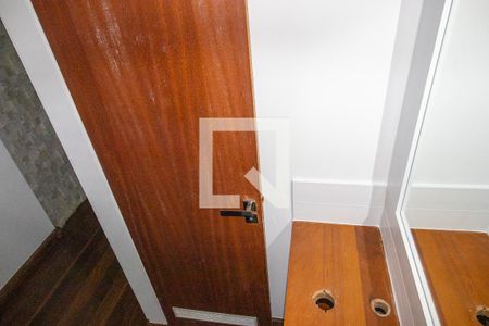 Apartamento à venda com 178m², 4 quartos e 1 vagaBanheiro Social