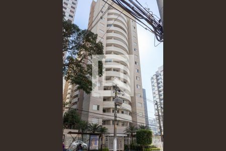 Studio para alugar com 27m², 1 quarto e 1 vaga Studio para alugar com 27m², 1 quarto e 1 vagaFachada