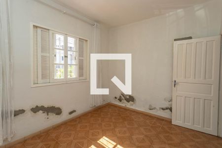 Quarto de casa à venda com 3 quartos, 95m² em Taboão, Diadema