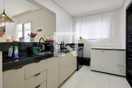 Apartamento para alugar com 80m², 2 quartos e 2 vagasCozinha