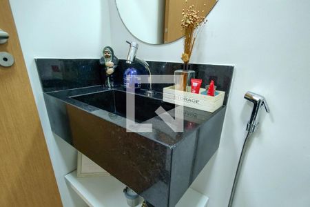 Apartamento para alugar com 80m², 2 quartos e 2 vagasLavabo