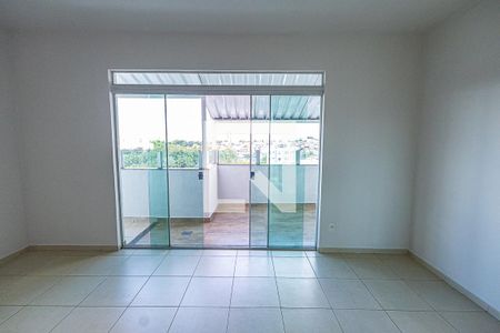 Sala de apartamento à venda com 3 quartos, 102m² em Vila Cloris, Belo Horizonte
