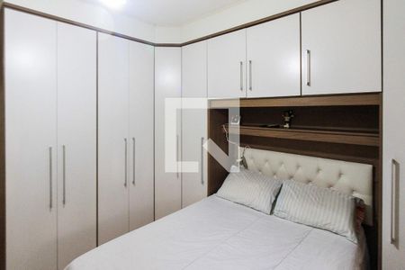 Suite de casa para alugar com 3 quartos, 200m² em Jardim Teresa, São Paulo
