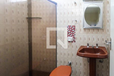 Casa à venda com 150m², 3 quartos e 4 vagasBanheiro Social