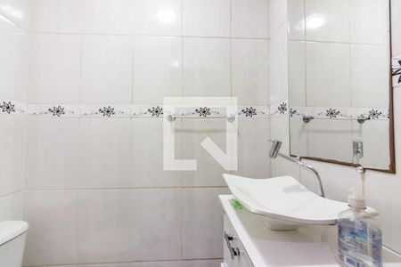 Lavabo de casa para alugar com 4 quartos, 408m² em Bonfim, Osasco