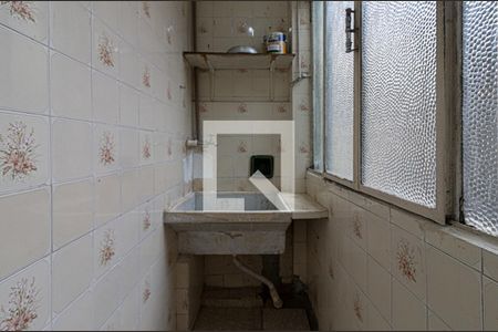 Apartamento à venda com 48m², 2 quartos e sem vaga Apartamento à venda com 48m², 2 quartos e sem vagaárea de serviço