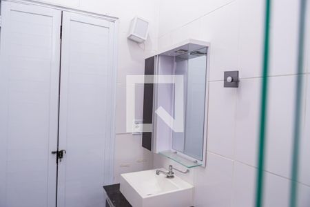 Banheiro de casa para alugar com 1 quarto, 60m² em Jardim Penha, São Paulo