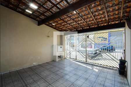 Casa à venda com 134m², 2 quartos e 2 vagasGaragem