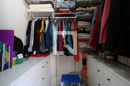 Apartamento à venda com 180m², 3 quartos e 2 vagasCloset da Suíte