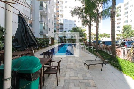 Apartamento para alugar com 60m², 2 quartos e 1 vagaÁrea comum - Piscina