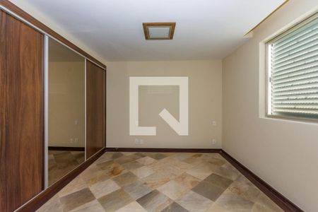 Suíte de apartamento à venda com 3 quartos, 113m² em Vila Paris, Belo Horizonte