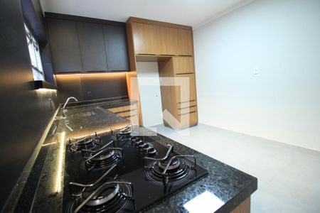 Casa à venda com 200m², 3 quartos e 2 vagasCozinha