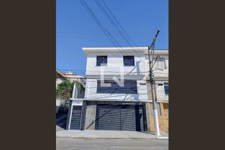 Casa à venda com 200m², 3 quartos e 2 vagasFachada