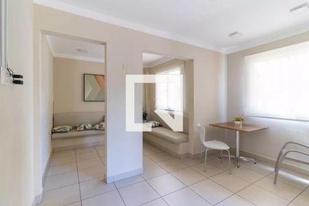 Apartamento para alugar com 41m², 2 quartos e sem vaga Apartamento para alugar com 41m², 2 quartos e sem vagaSalão de Festas
