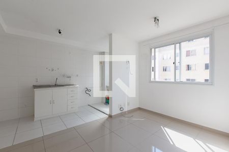 Sala de apartamento para alugar com 2 quartos, 41m² em Jardim Helian, São Paulo