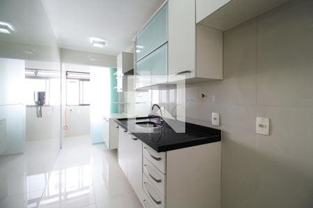 Apartamento para alugar com 65m², 2 quartos e 1 vaga Apartamento para alugar com 65m², 2 quartos e 1 vagaCozinha
