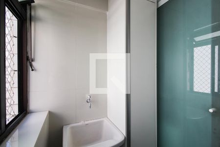 Apartamento para alugar com 65m², 2 quartos e 1 vaga Apartamento para alugar com 65m², 2 quartos e 1 vagaÁrea de Serviço